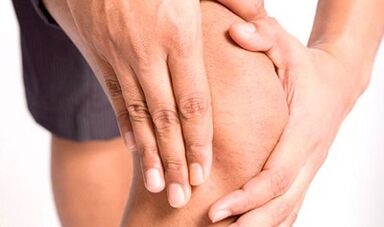 Wéi eng Symptomer fir Arthritis aus Arthrosis ze z'ënnerscheeden duerch Arthrates